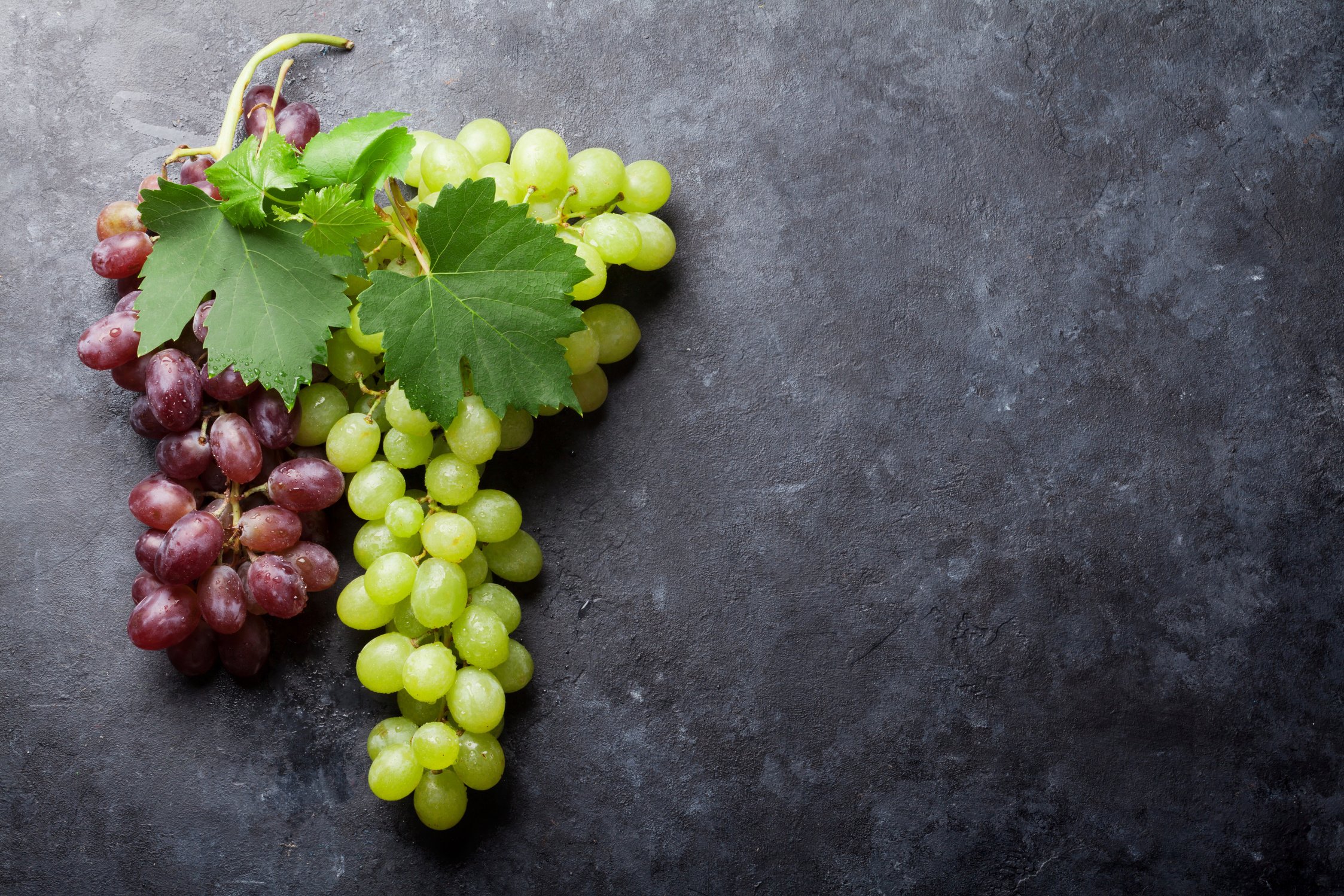 Red and white grapes